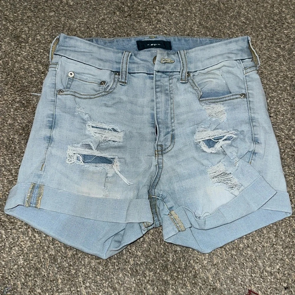 ❗️PRICE DROP❗️AERO SHORTS HIGH RISE CURVY MIDI-3”